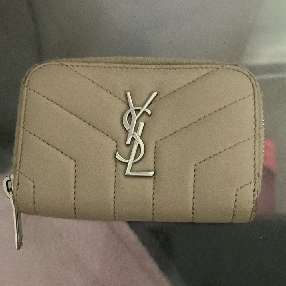 Yves Saint Laurent Beige Wallet